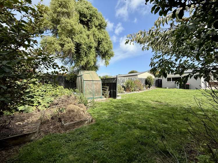 93 Wilton Street Windsor_31