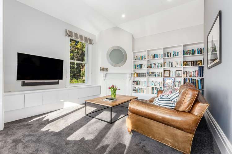 13 Tinakori Road Thorndon_12