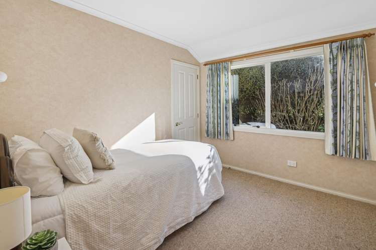 22 Cobbe Place Pomare_15