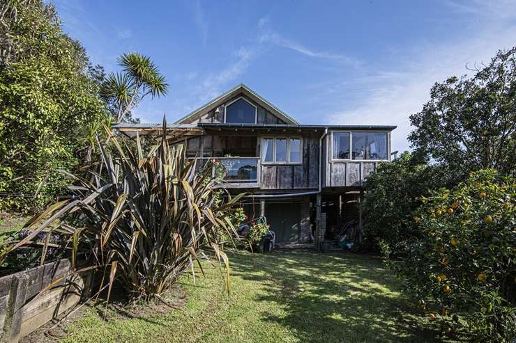 Wendyl Nissen and husband Paul Little are leaving their slice of Northland paradise behind. Photo / Supplied