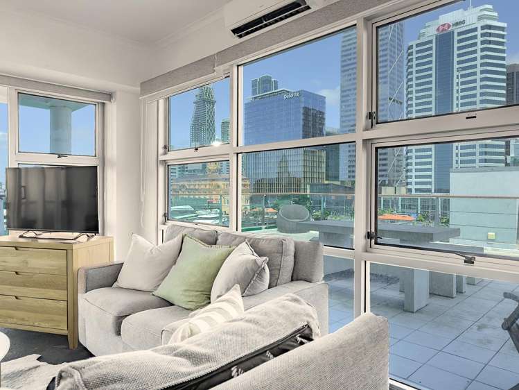 39/139 Quay Street Auckland Central_9