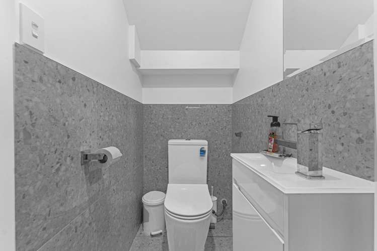 127E Russell Road Manurewa_15