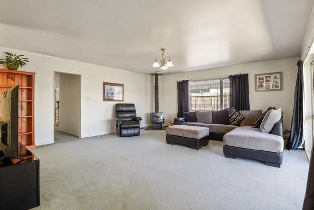 7 Ashmore Place Fairy Springs_1