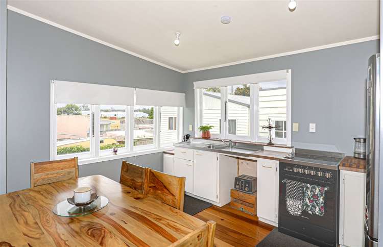 16 William Street Huntly_7