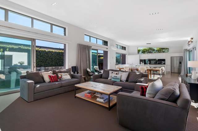 44 Kelliher Drive Wanaka_2