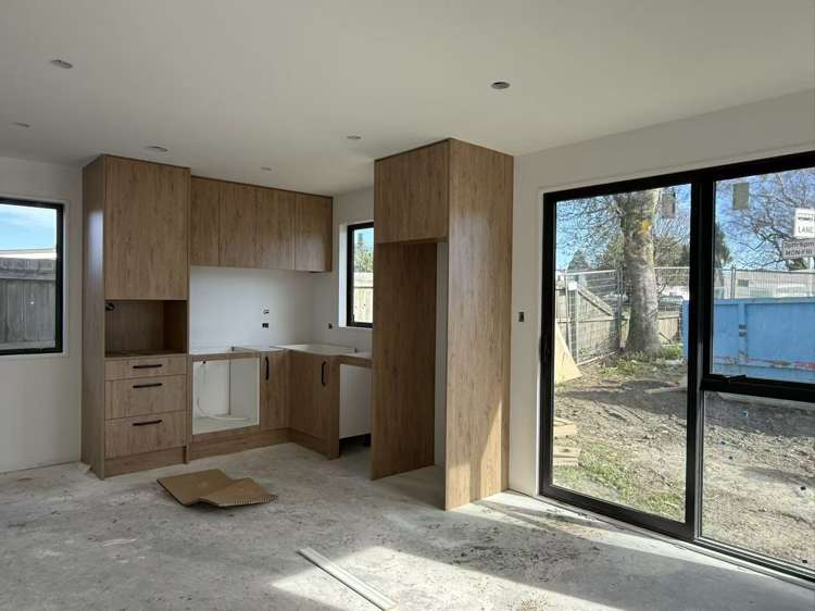 455 Main South Road Hornby_10