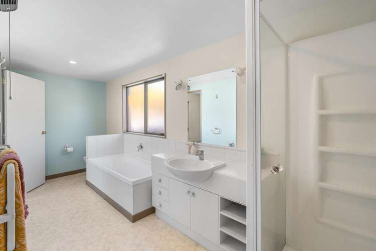 48a Bay View Road Moncks Bay_18