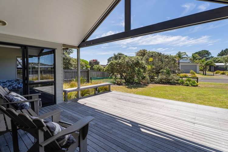 119 Sands Crescent Matarangi_6