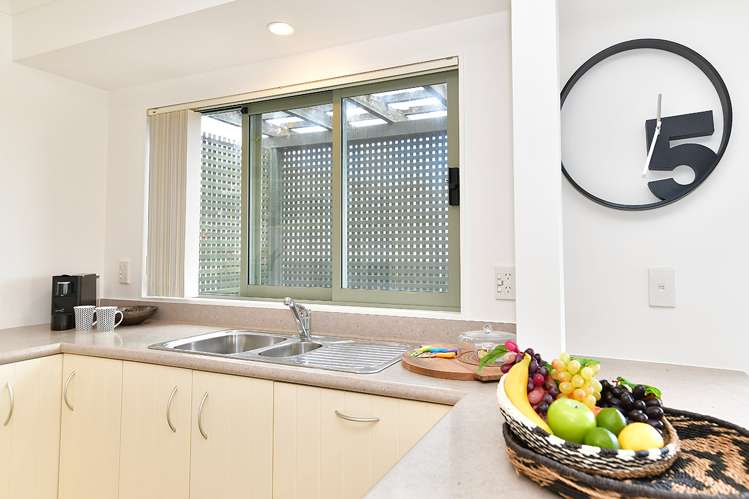 1/12 Miro Street Helensville_24