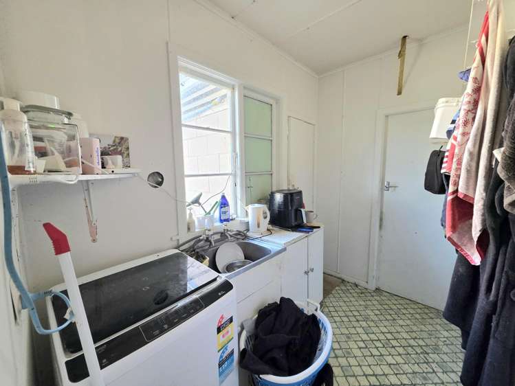 253 Homestead Road Weston_16