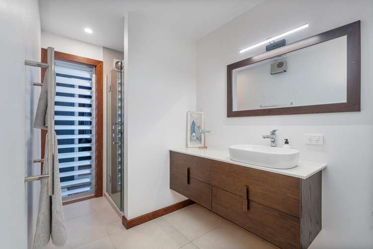 1 Summer Lane Tairua_25