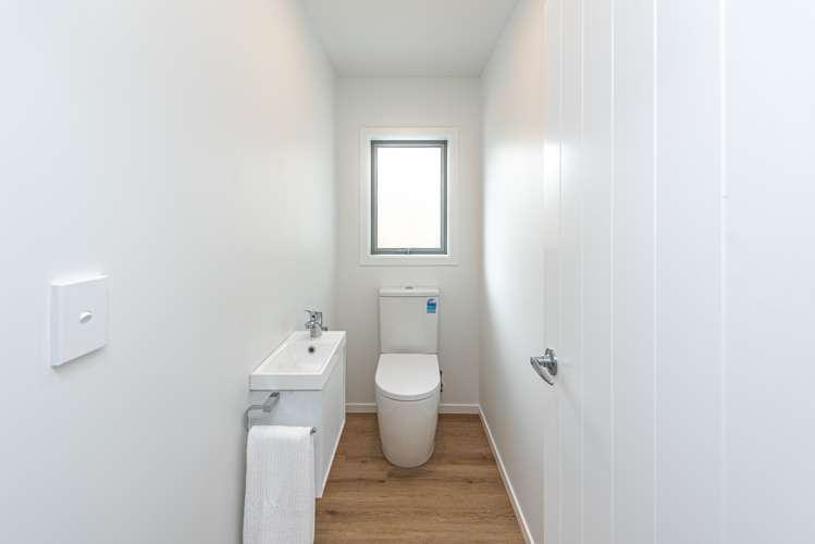 60b Surrey Road Springvale_18