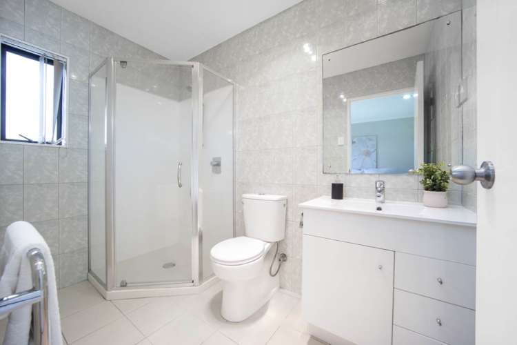 12 Bonny Crescent Westgate_17