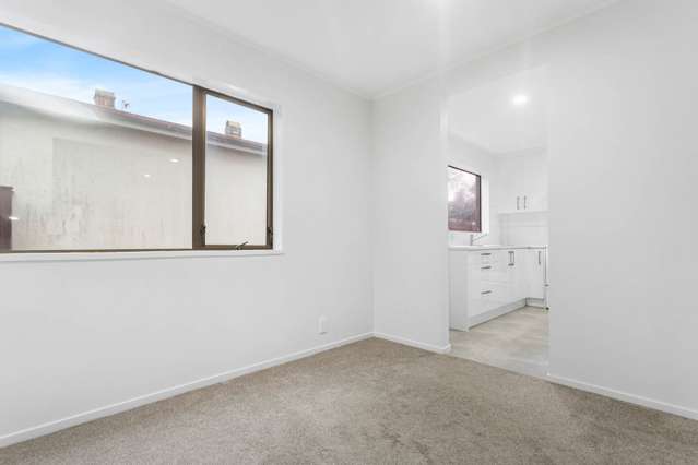 1/73 Margot Street Epsom_2