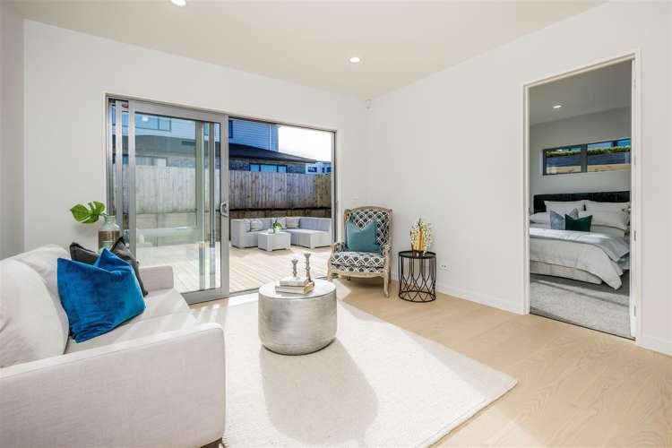 8 Whawhaki Road Beachlands_13