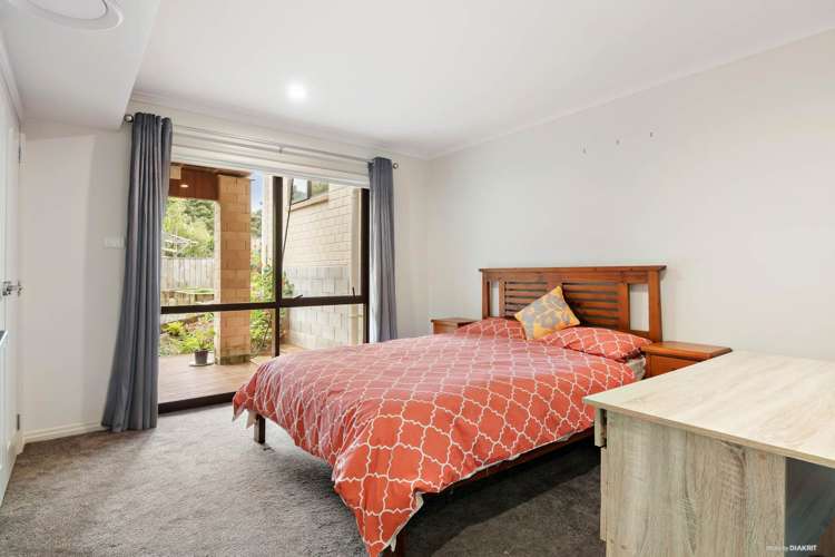 57 Bernard Magnus Lane Greenhithe_14