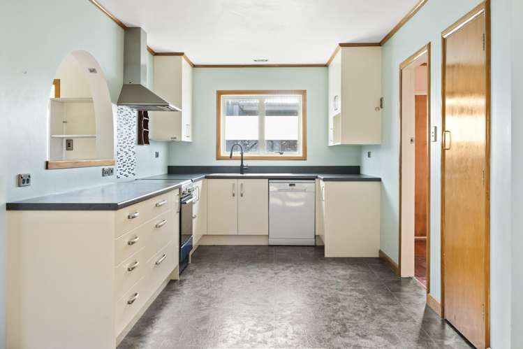 3/11 Tomin Road 1071_2