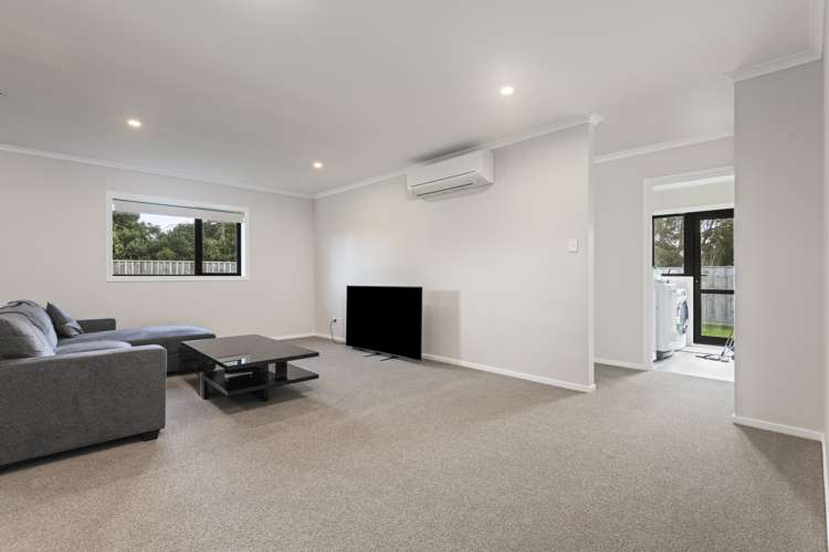 29 Coutts Way Fitzherbert_5