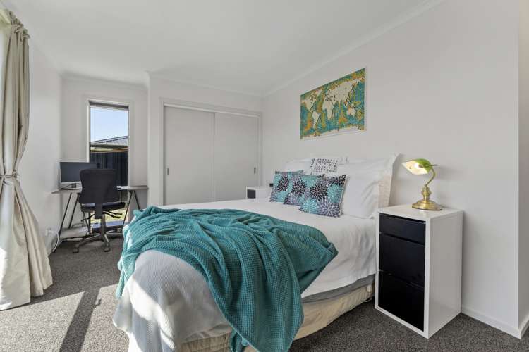 16 Magnetic Place Cromwell_21