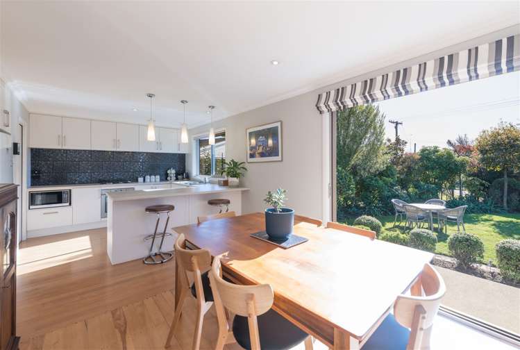 7 Neale Avenue Stoke_8