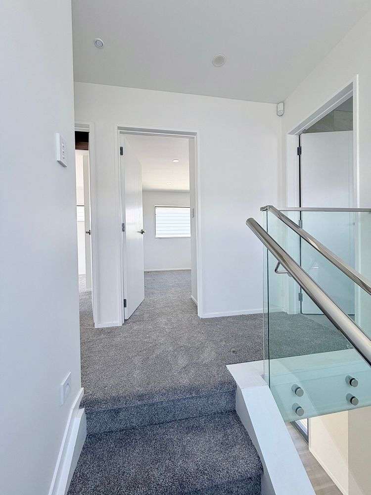 8 Sharland Avenue Manurewa_10