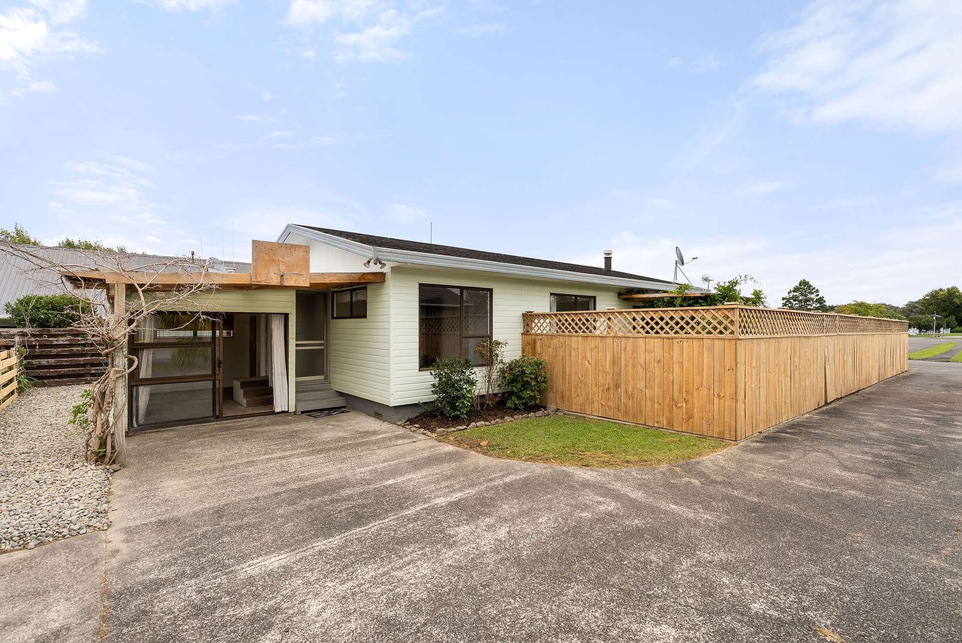 11 Sandstrom Grove Feilding_0