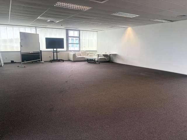 27-29 William Pickering Drive Albany_3