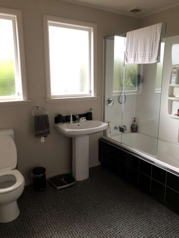 6 Hale Street Blenheim Central_10