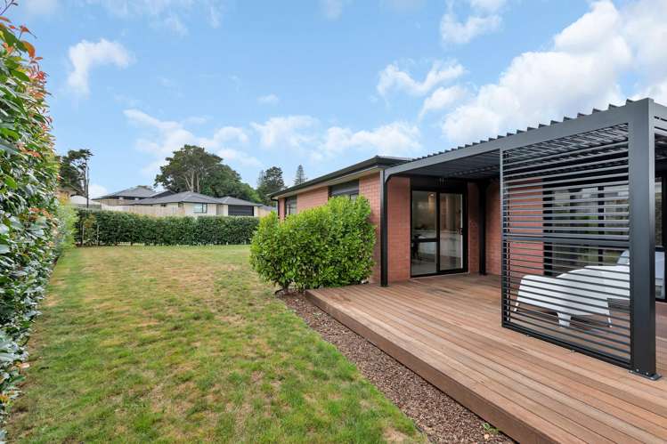 4 Royal St Annes Drive Te Kamo_16