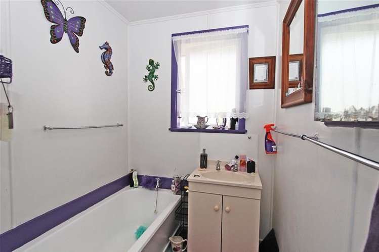 271 The Ridgeway Stoke_6