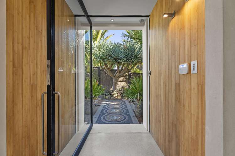 38 View Road Ostend_16