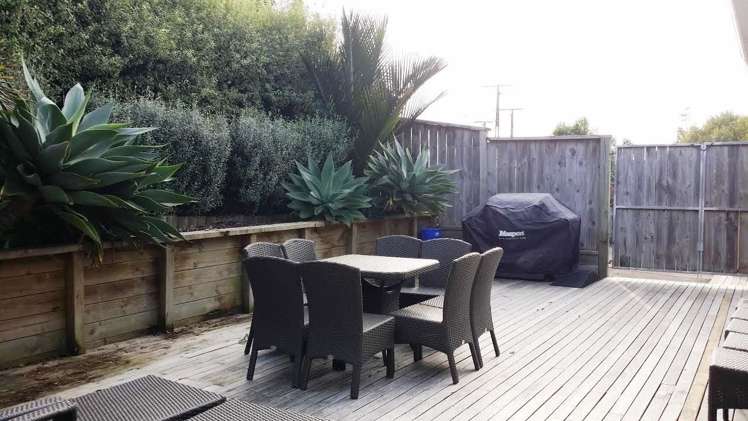 13 Glenfern Road Mellons Bay_11