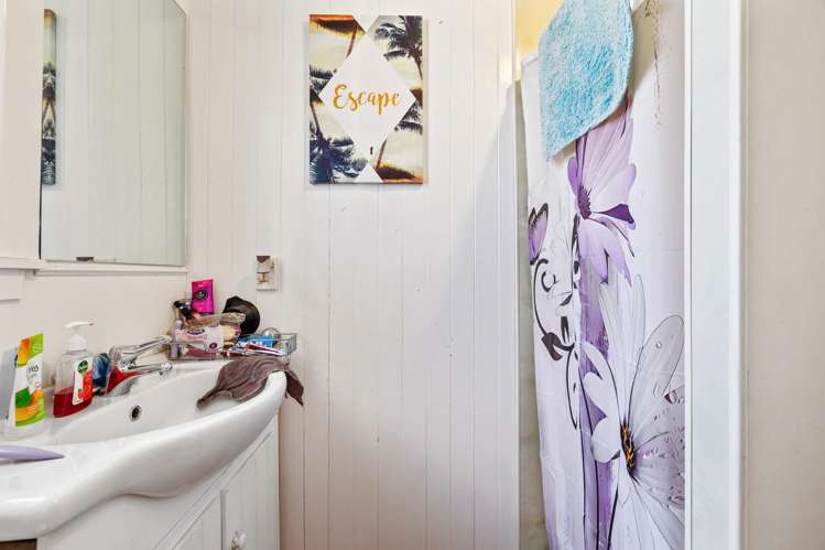 504 Tremaine Avenue Takaro_6