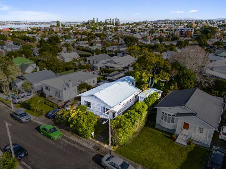 6 Jubilee Avenue Onehunga_23