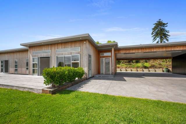 Your elevated country lifestyle awaits.