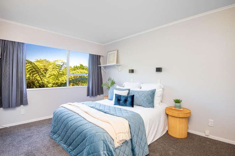 2/32 Eskdale Road Papakowhai_11