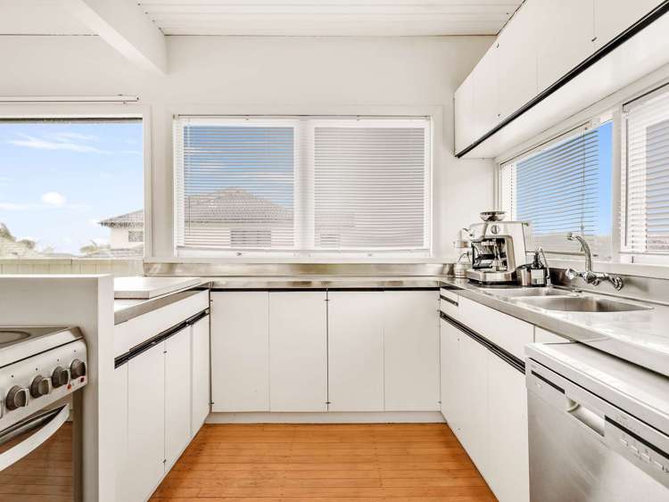 247a Hill Road The Gardens_14