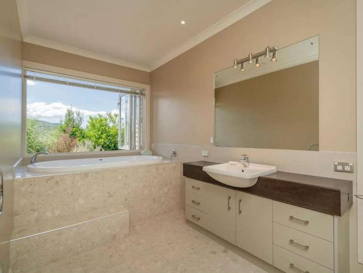44 St Andrews Drive Pauanui_9