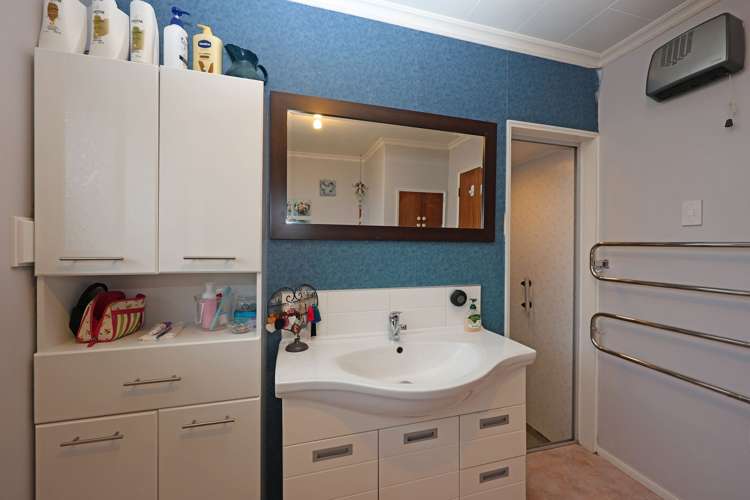 11 Charles Street Weston_16