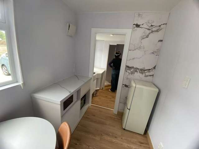 12B/336 Worcester Street Linwood_3