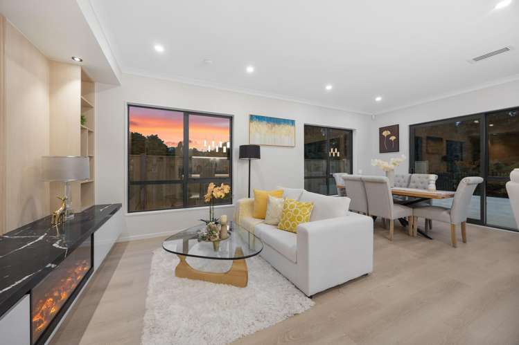 2F Hughs Way Flat Bush_30