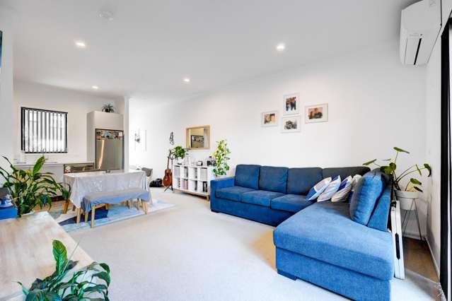 105 Squadron Drive Hobsonville_4