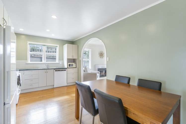 13 Matipo Road Te Atatu Peninsula_8