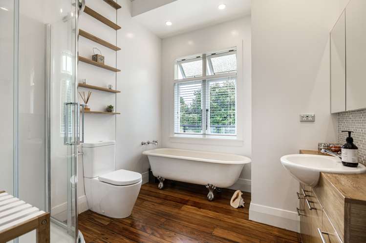 3 Coroglen Avenue Birkenhead_14