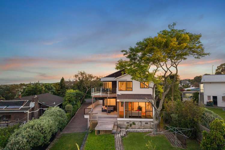 19 Sunrise Avenue Murrays Bay_28