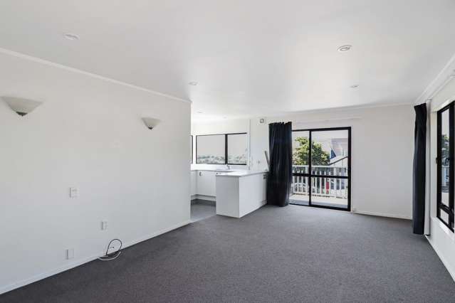 2 Kaikoura Street Maupuia_4