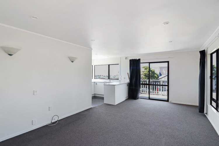 2 Kaikoura Street Maupuia_4