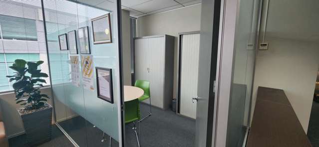 4/33 Apollo Drive Albany_1