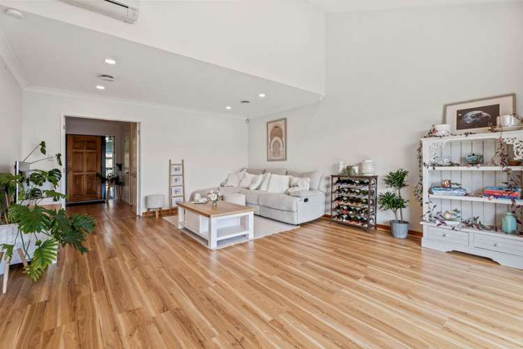 43a Clark Road Pahurehure_5