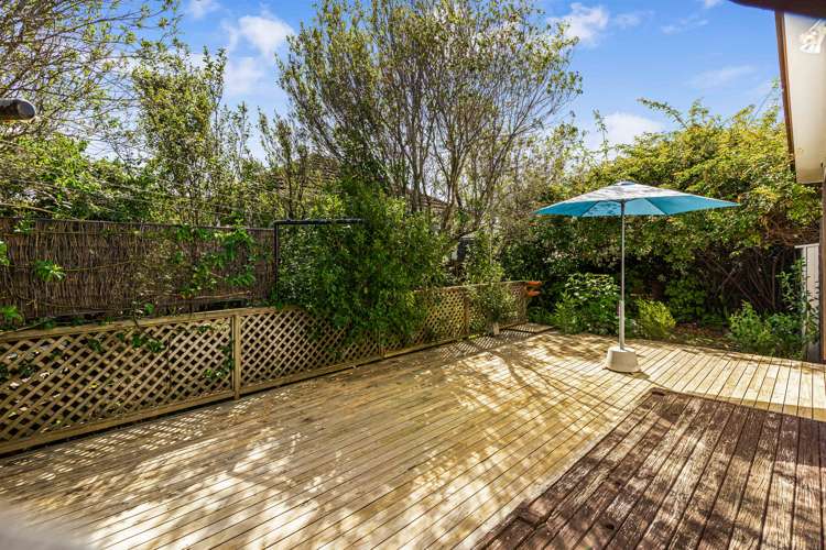 1 Taipari Road Te Atatu Peninsula_10